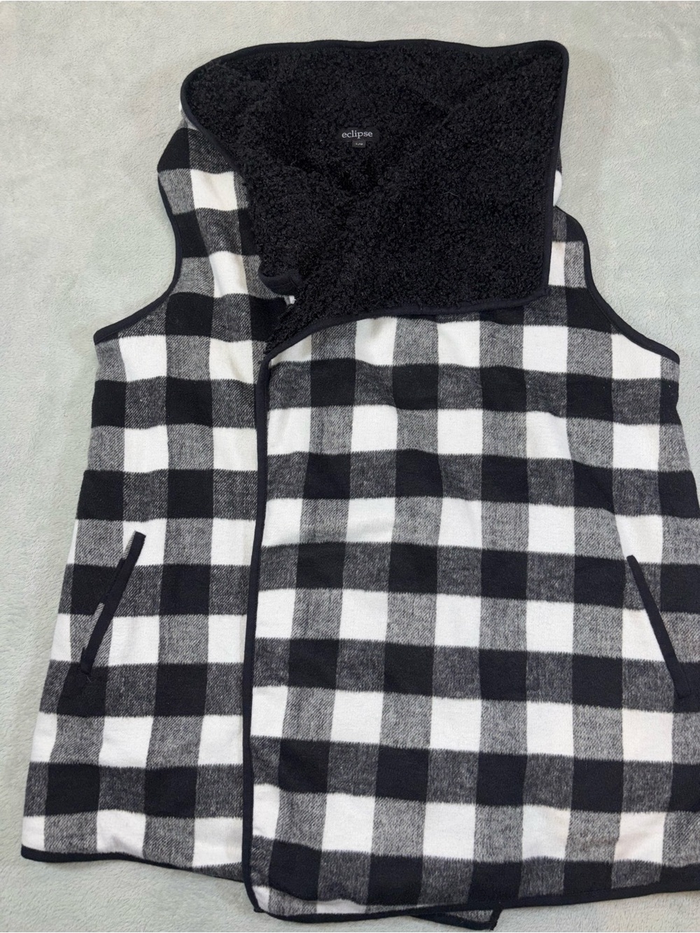 Eclipse Buffalo Plaid Fleece Collar Vest Size Large